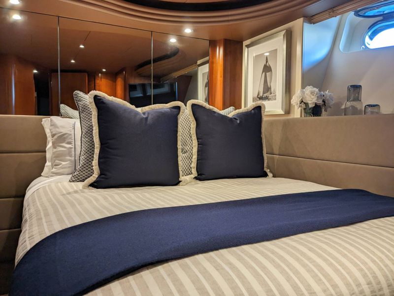 Starboard Cabin